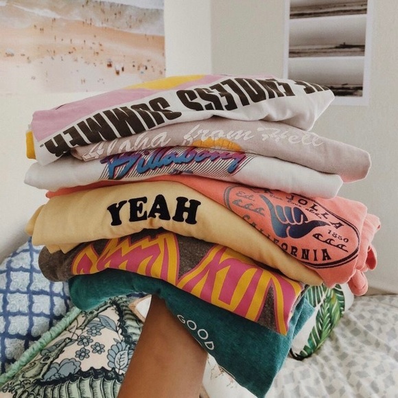 🎱VINTAGE T-SHIRT MYSTERY BOX - Picture 1 of 15